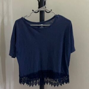 Old Navy large t-shirt